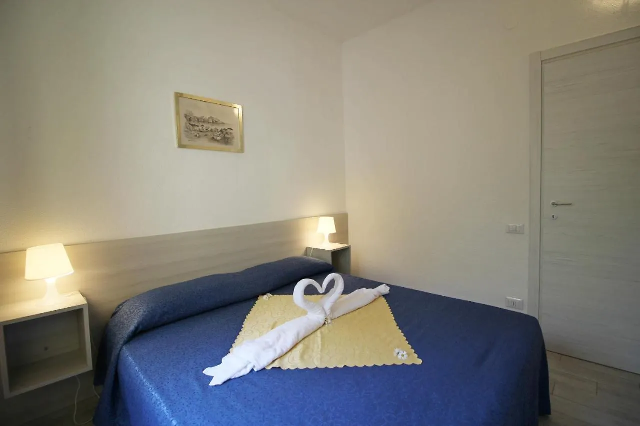 Case Vacanza Baiazzurra Monte Nai Italien