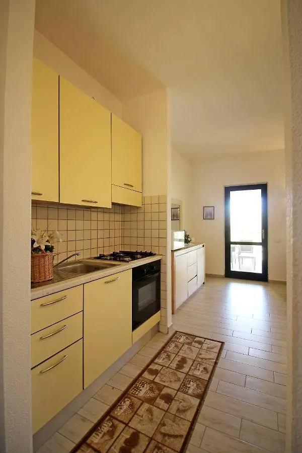Case Vacanza Baiazzurra Monte Nai Italien